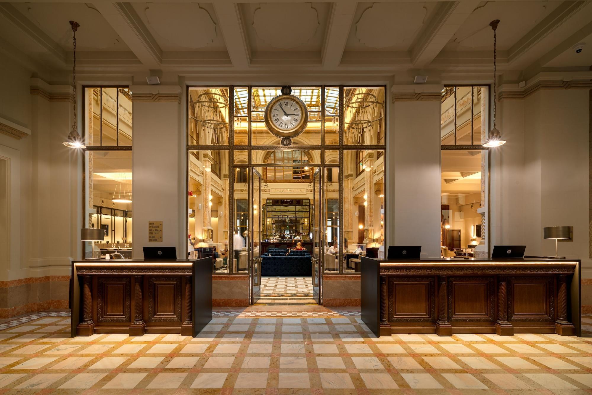 The Marmorosch Bucharest, Autograph Collection Hotel Ngoại thất bức ảnh The lobby of the hotel