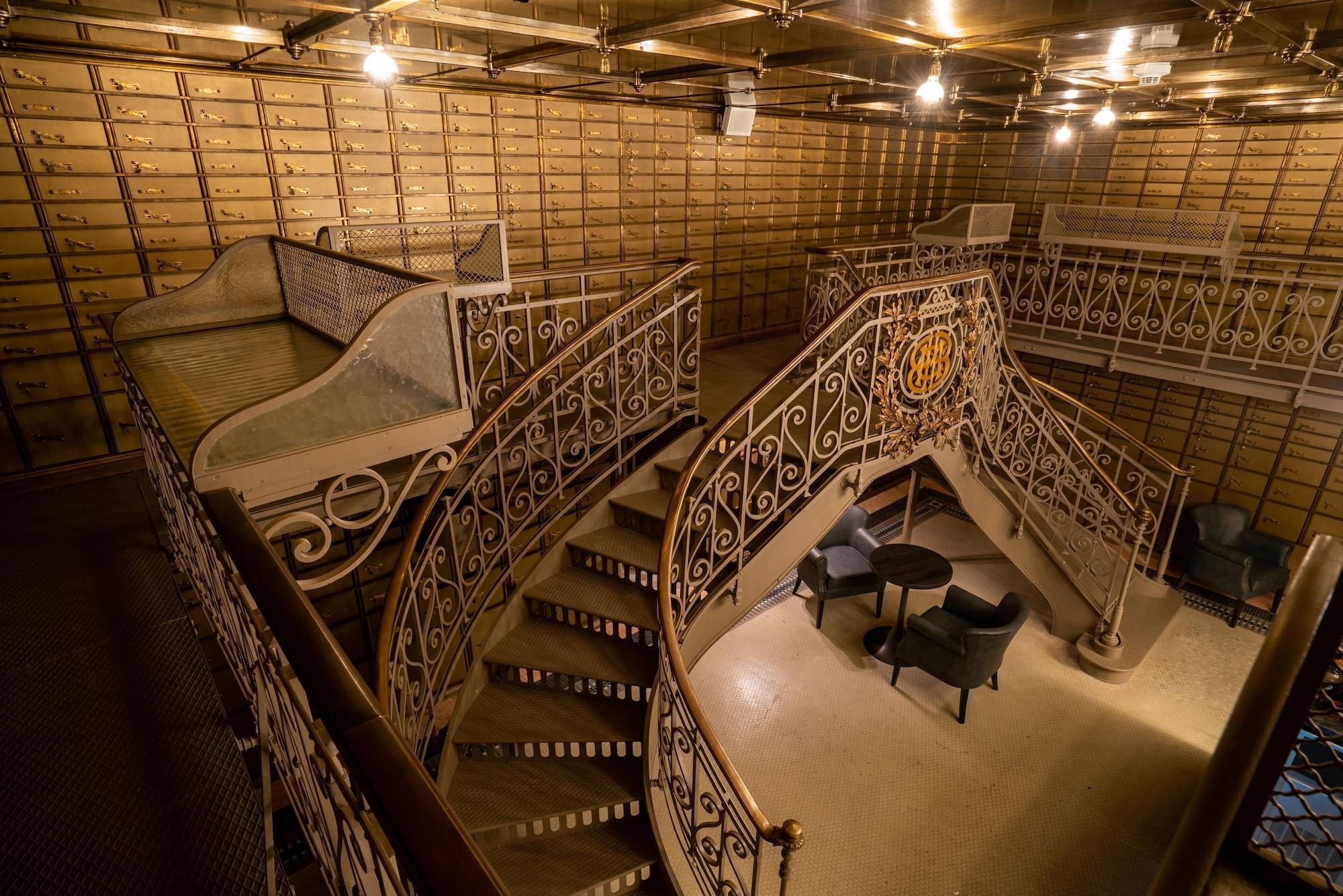 The Marmorosch Bucharest, Autograph Collection Hotel Ngoại thất bức ảnh The staircase of the vault