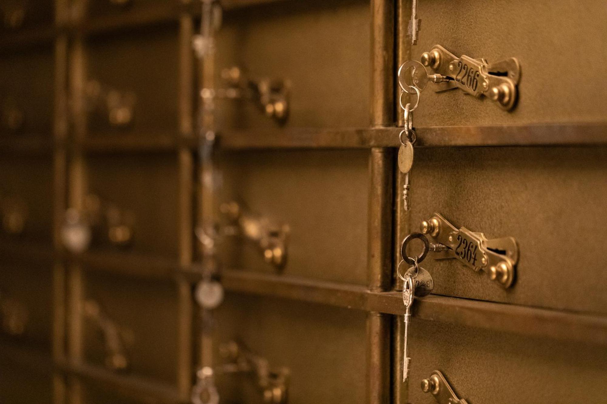 The Marmorosch Bucharest, Autograph Collection Hotel Ngoại thất bức ảnh Safe deposit boxes