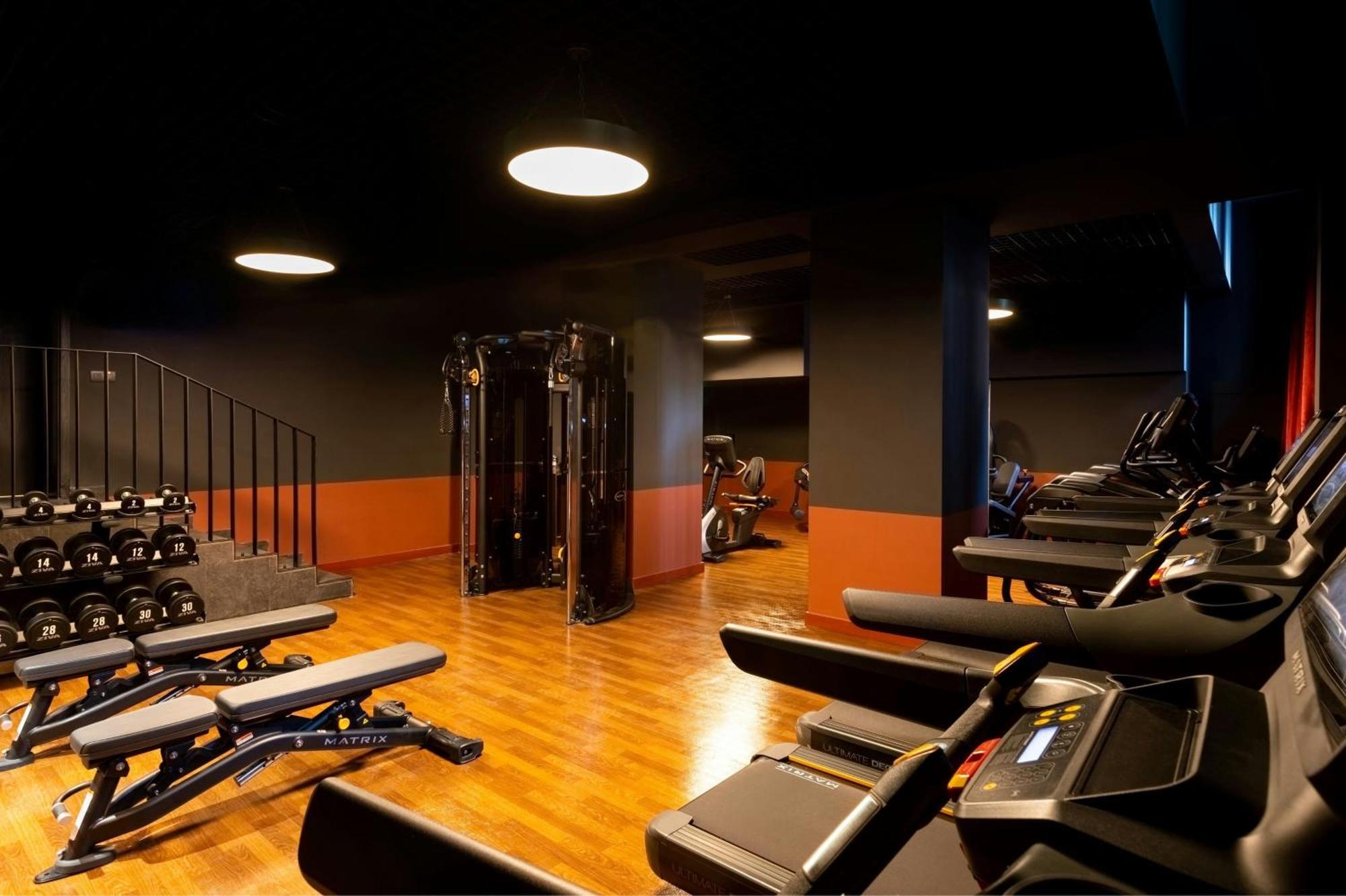 The Marmorosch Bucharest, Autograph Collection Hotel Ngoại thất bức ảnh The gym at the hotel