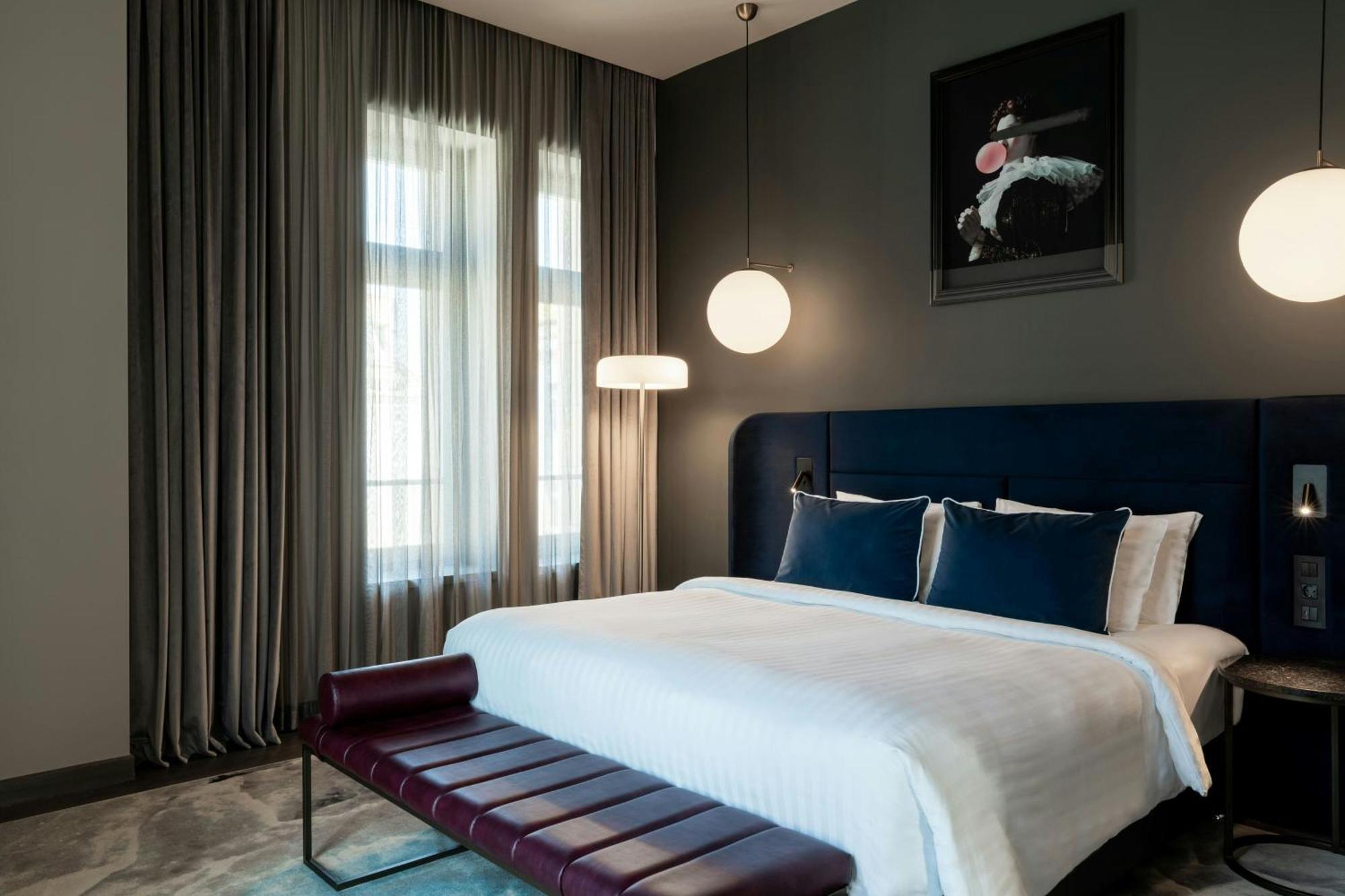 The Marmorosch Bucharest, Autograph Collection Hotel Ngoại thất bức ảnh A bedroom at the hotel